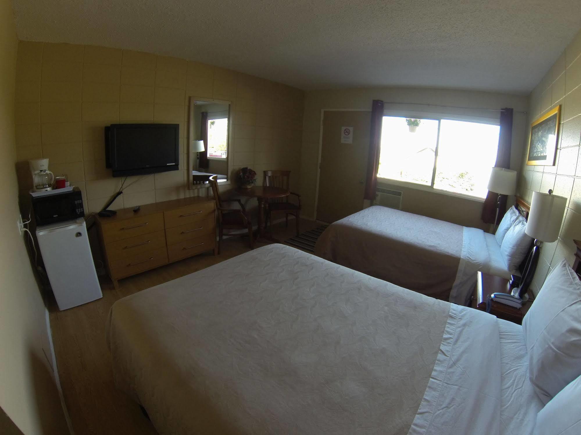 Value Lodge Motel Нанеймо Екстериор снимка
